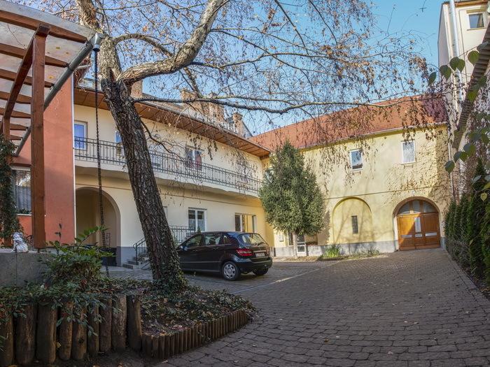 Centrum Panzio Mohács المظهر الخارجي الصورة